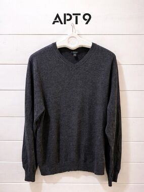 APT. 9 Charcoal Gray V-Neck Sweater 50/100 merino – Men’s XXL